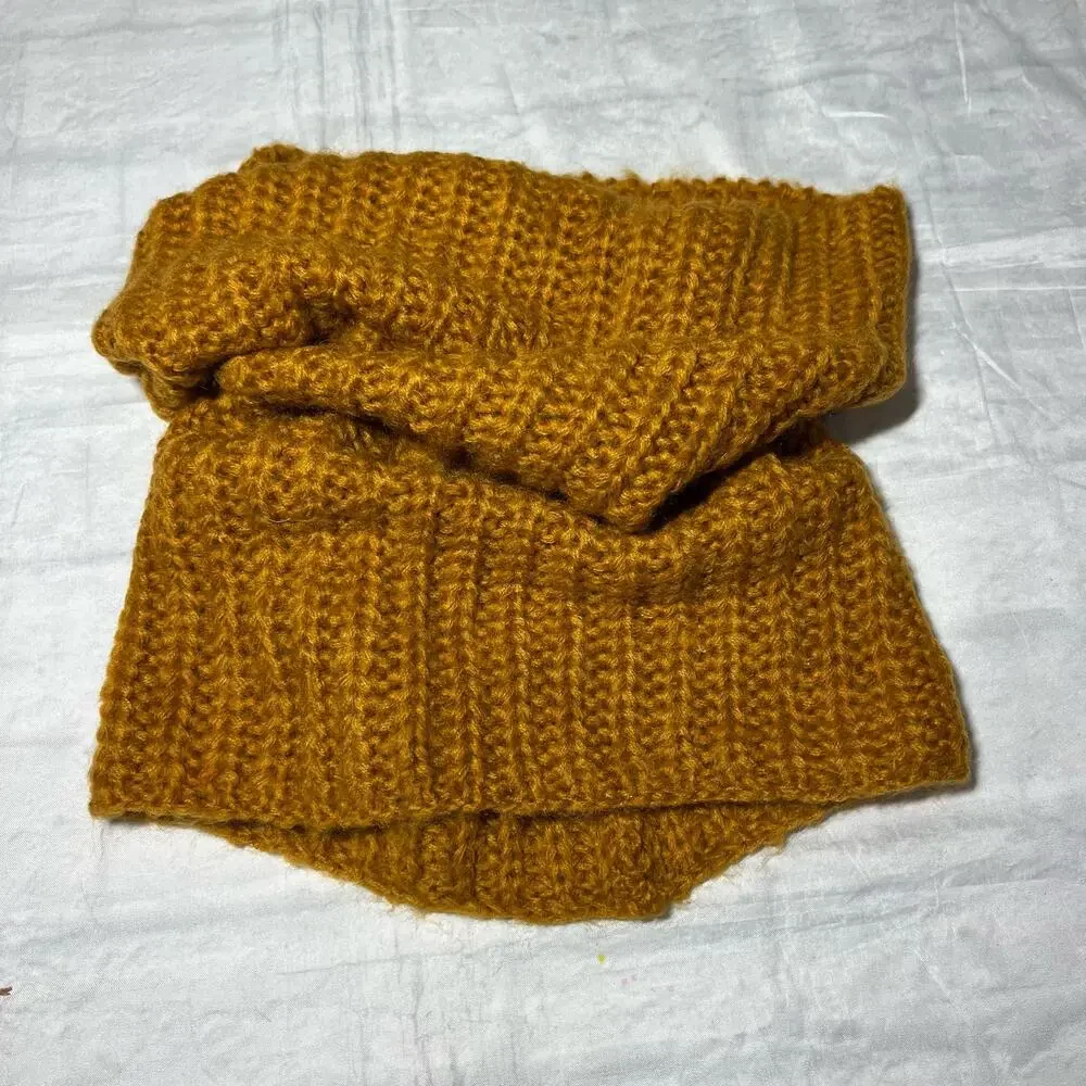 H&M Neck Scarf NWT
